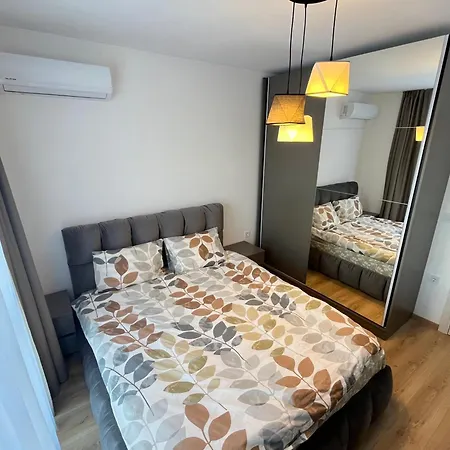 двустаен в младост Appartement *