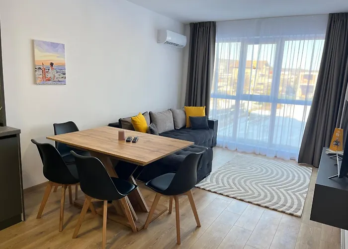 Daire двустаен в младост *