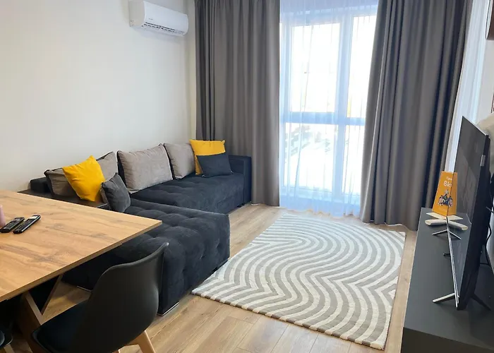 двустаен в младост Daire *